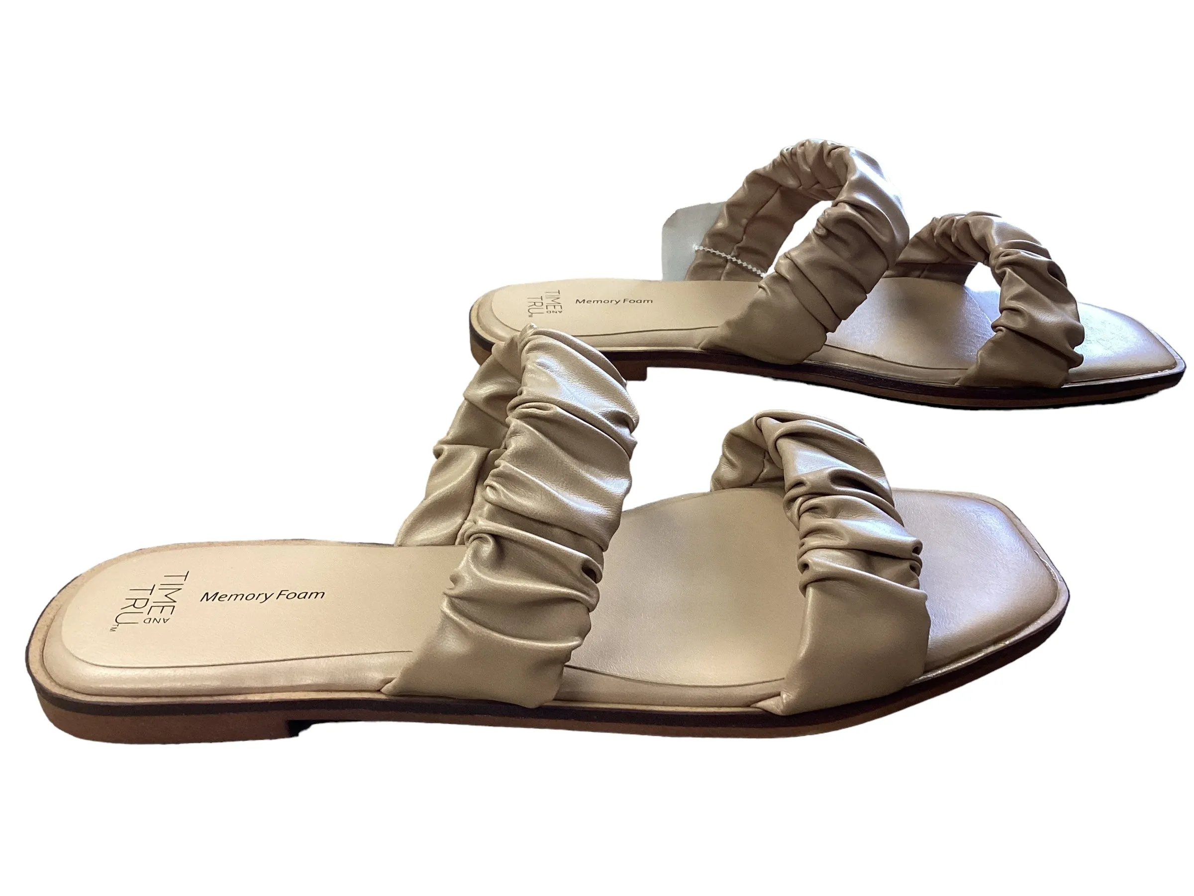 Beige Sandals Flats Time And Tru, Size 10