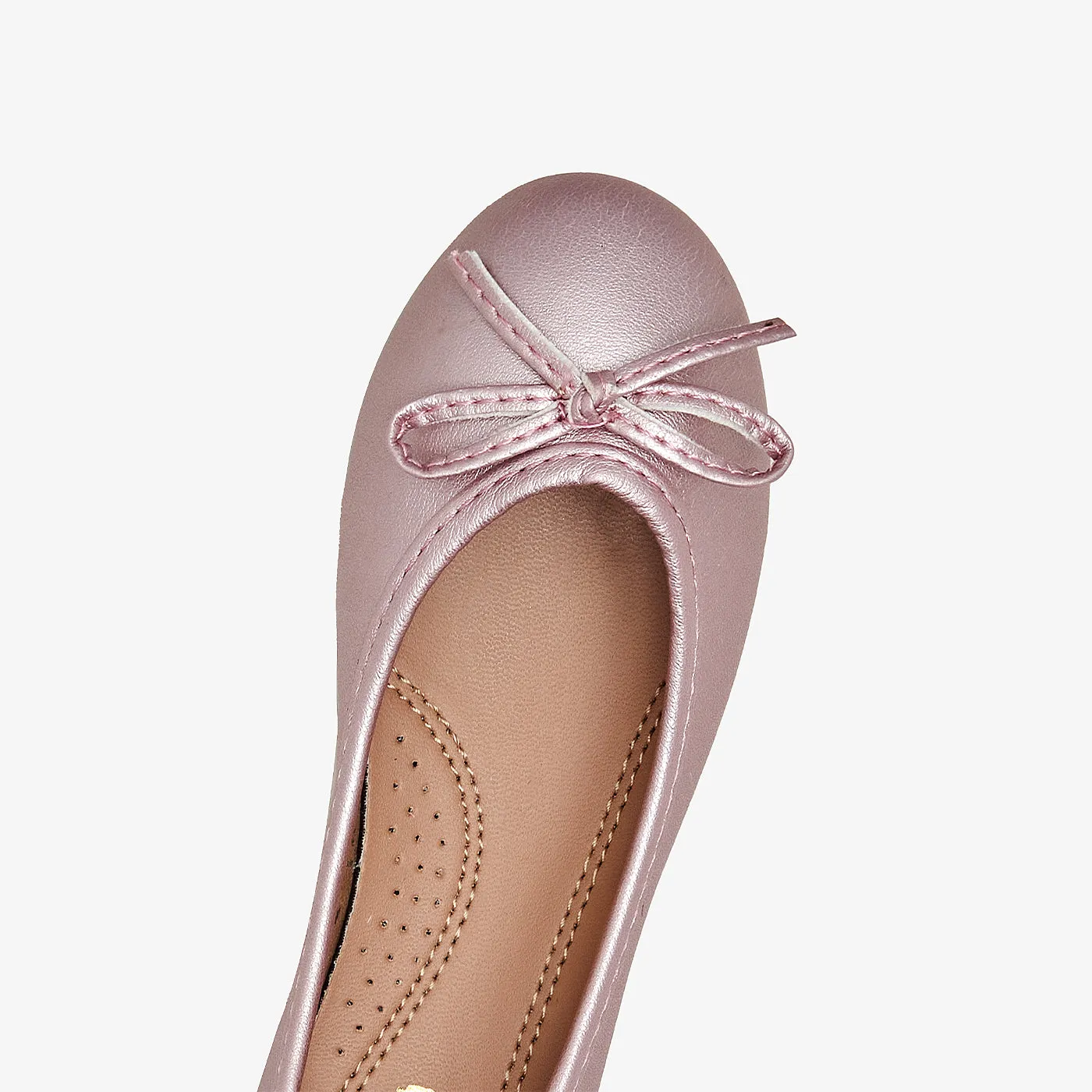 Bow-Tie Pumps for Girls