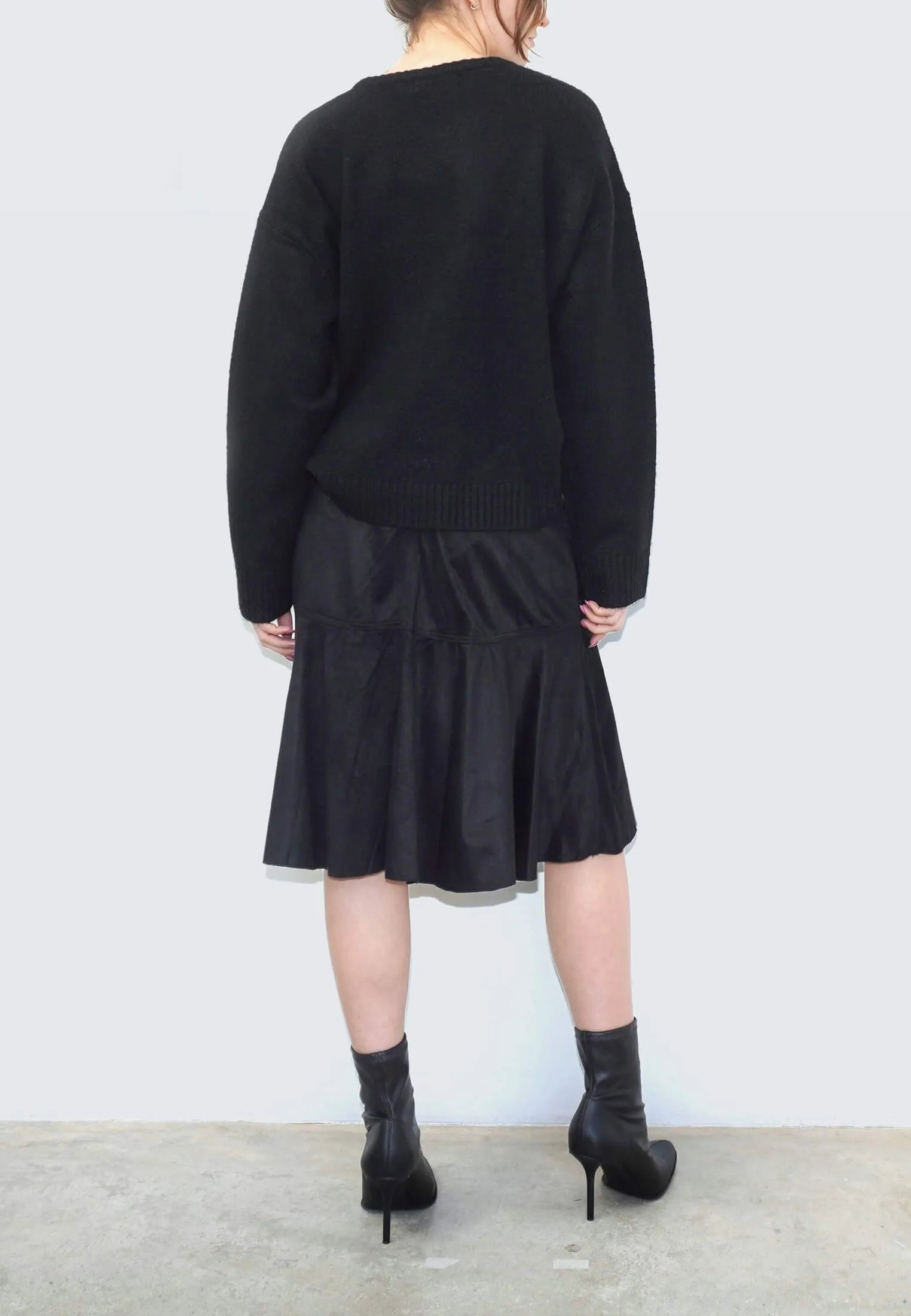 EON SKIRT JET BLACK