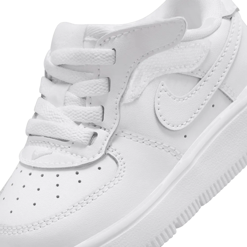 Force 1 Low EasyOn TD 'Triple White'