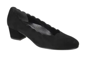 Gabor 32.221.47 Classic Women's Scalloped Pump Heel