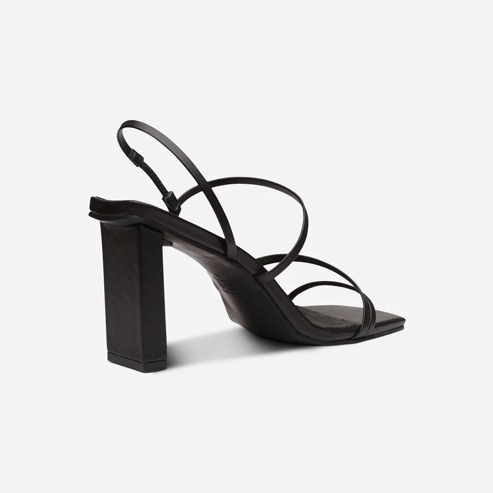 Geanie Heel Black