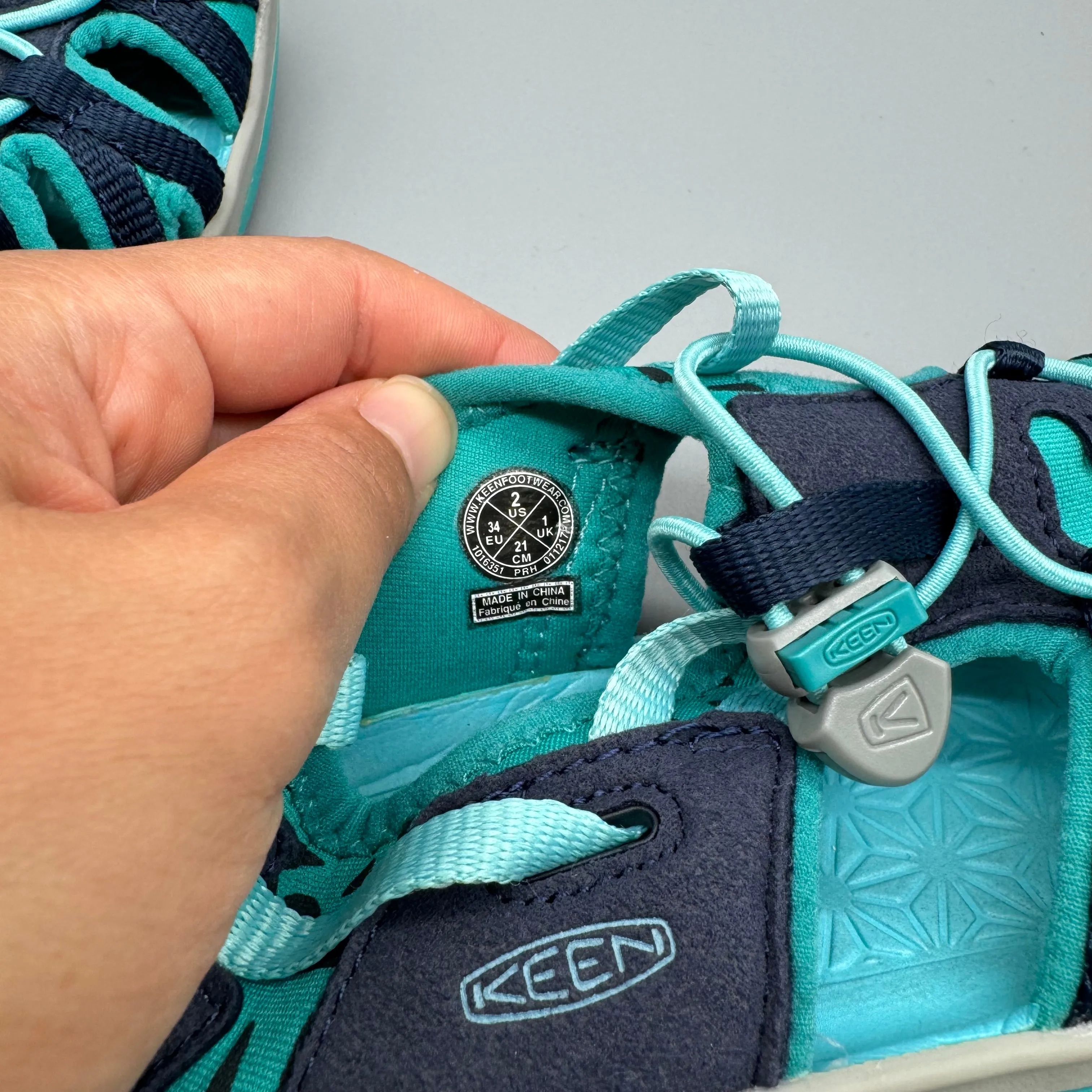 Keen / Sandals / J2