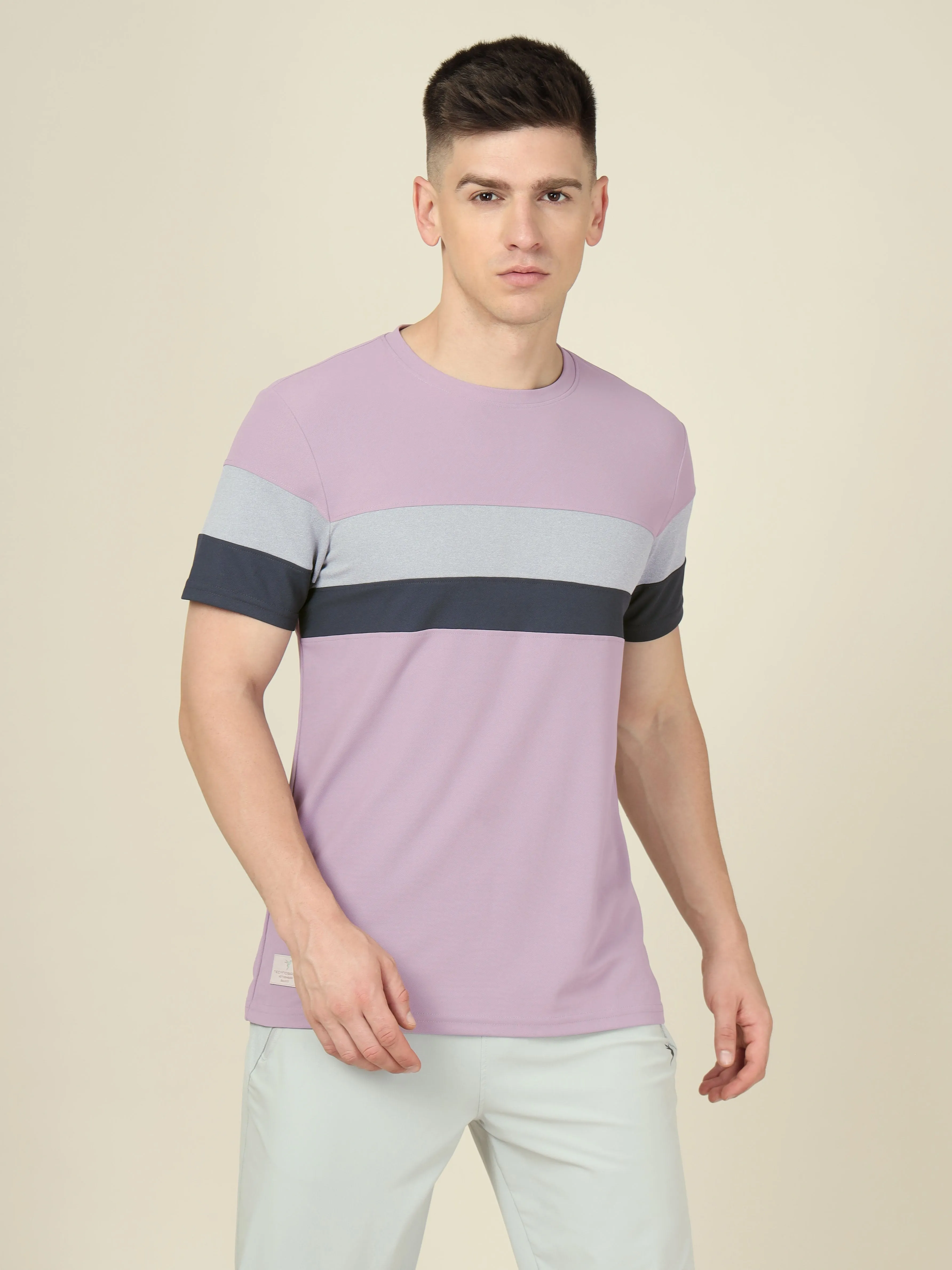 Men Colorblock Slim Fit Crew Neck T-shirt with MATPIQ