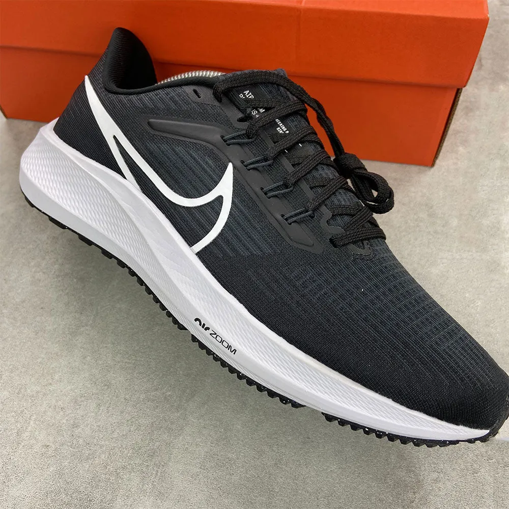 Nike Pegasus 39 Running Trainers Black/ White