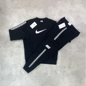 Nike Repeat Cargo Tracksuit Set Black